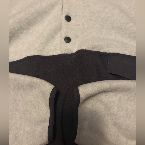 Field & Forest Pullover with snap buttons Size XL - Picture 3 of 7